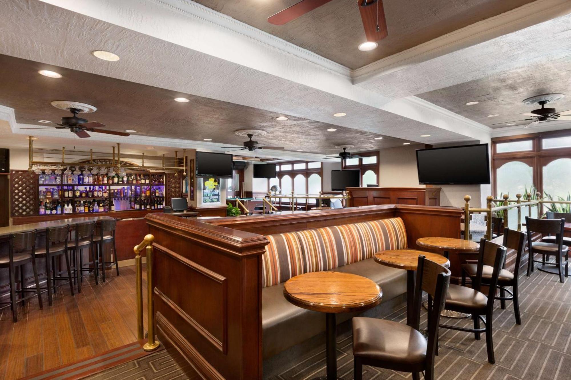 Embassy Suites Dallas - Dfw International Airport South Irving Bagian luar foto