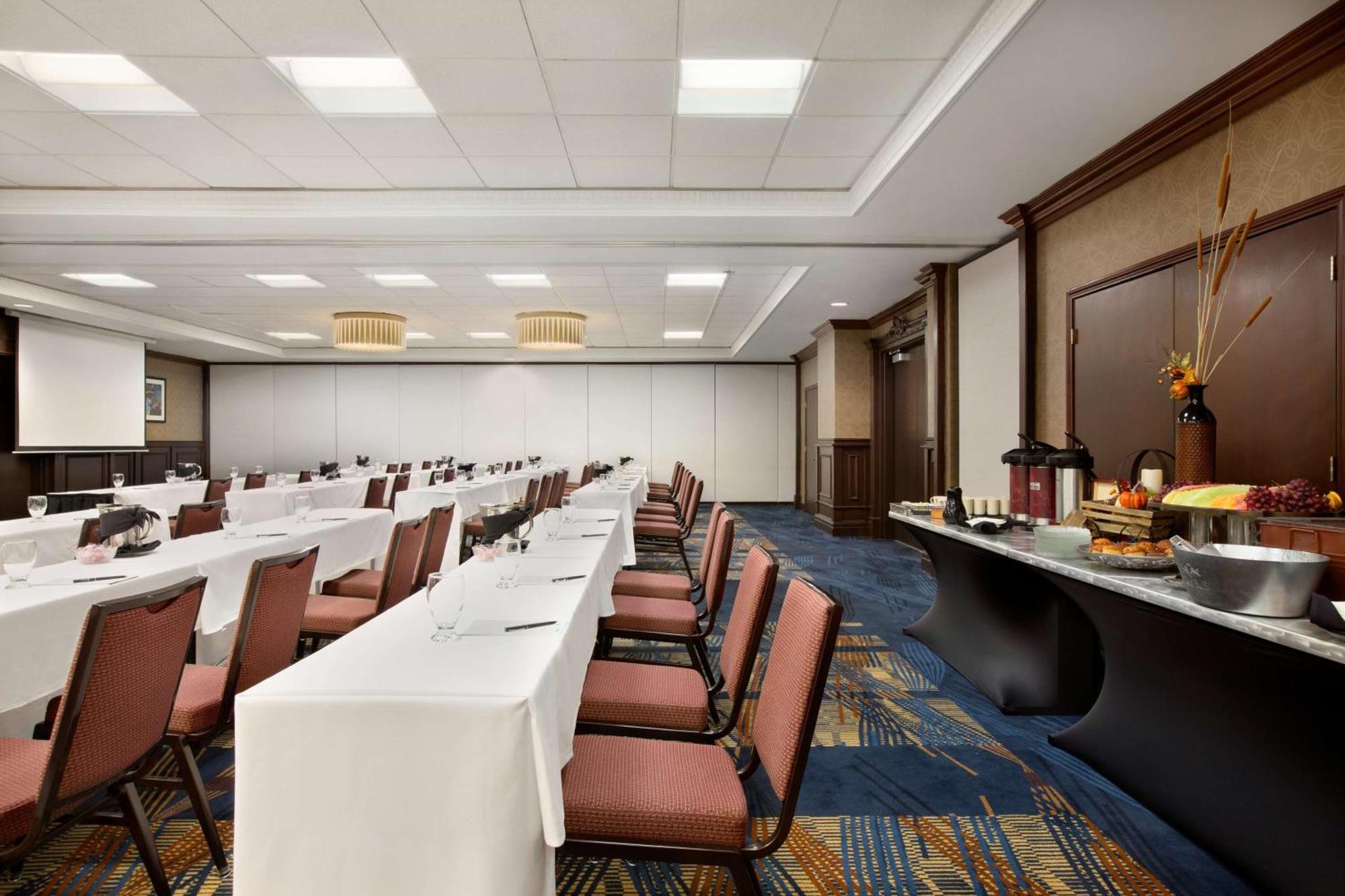 Embassy Suites Dallas - Dfw International Airport South Irving Bagian luar foto