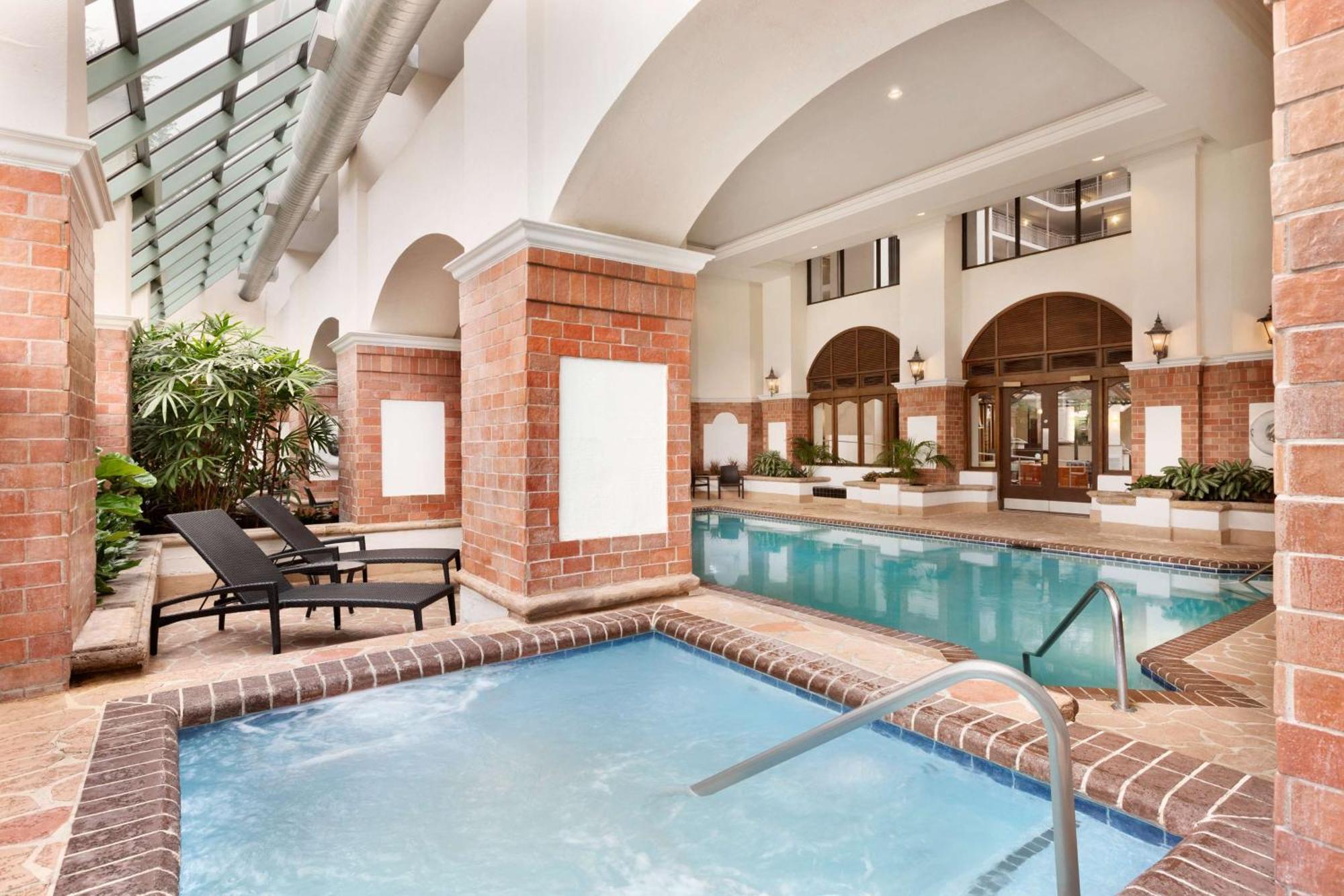 Embassy Suites Dallas - Dfw International Airport South Irving Bagian luar foto