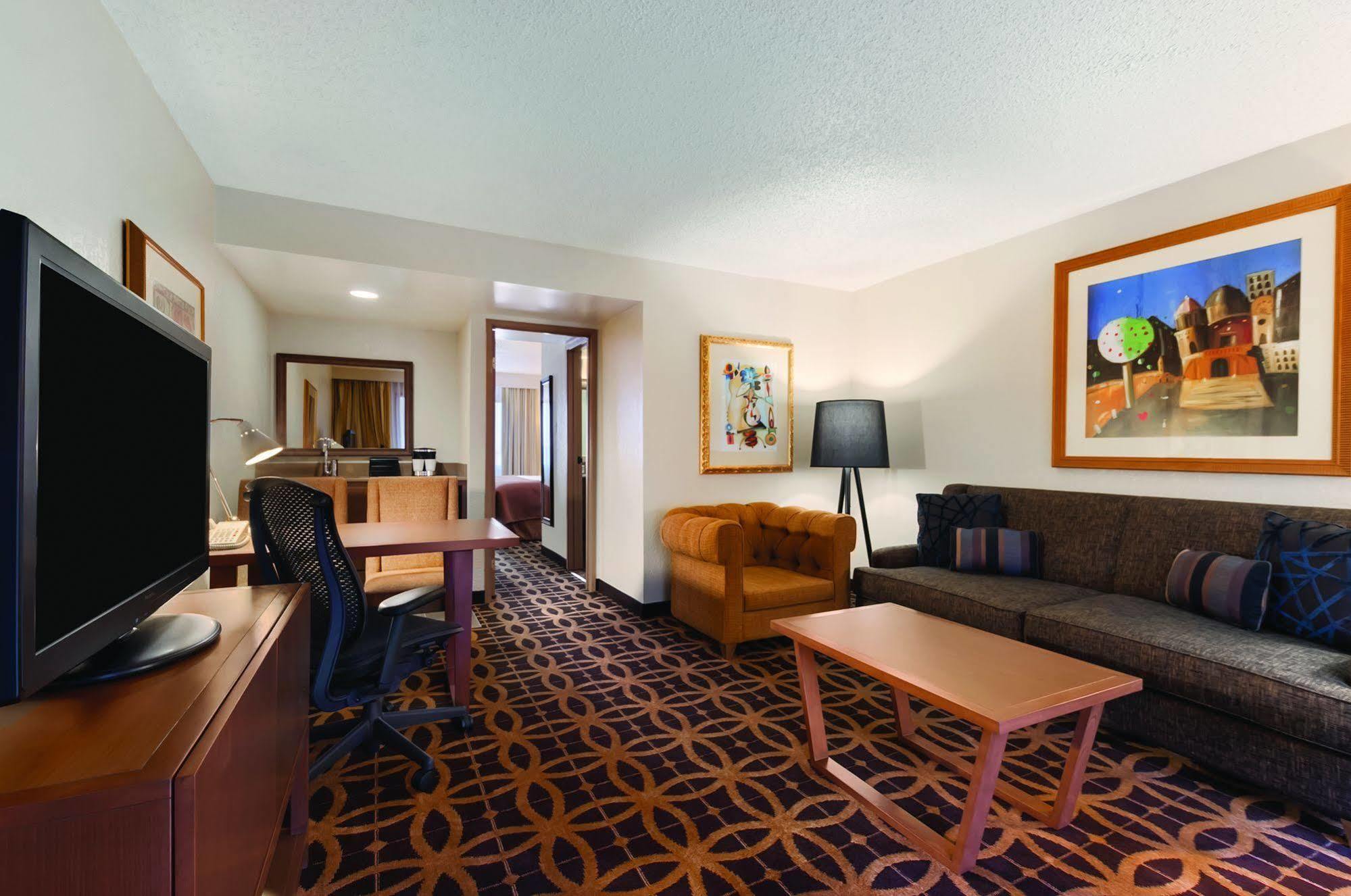 Embassy Suites Dallas - Dfw International Airport South Irving Bagian luar foto